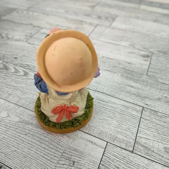 September Birthday Girl Ceramic Figurine 4" Vintage Home Decor - Picture 9 of 9